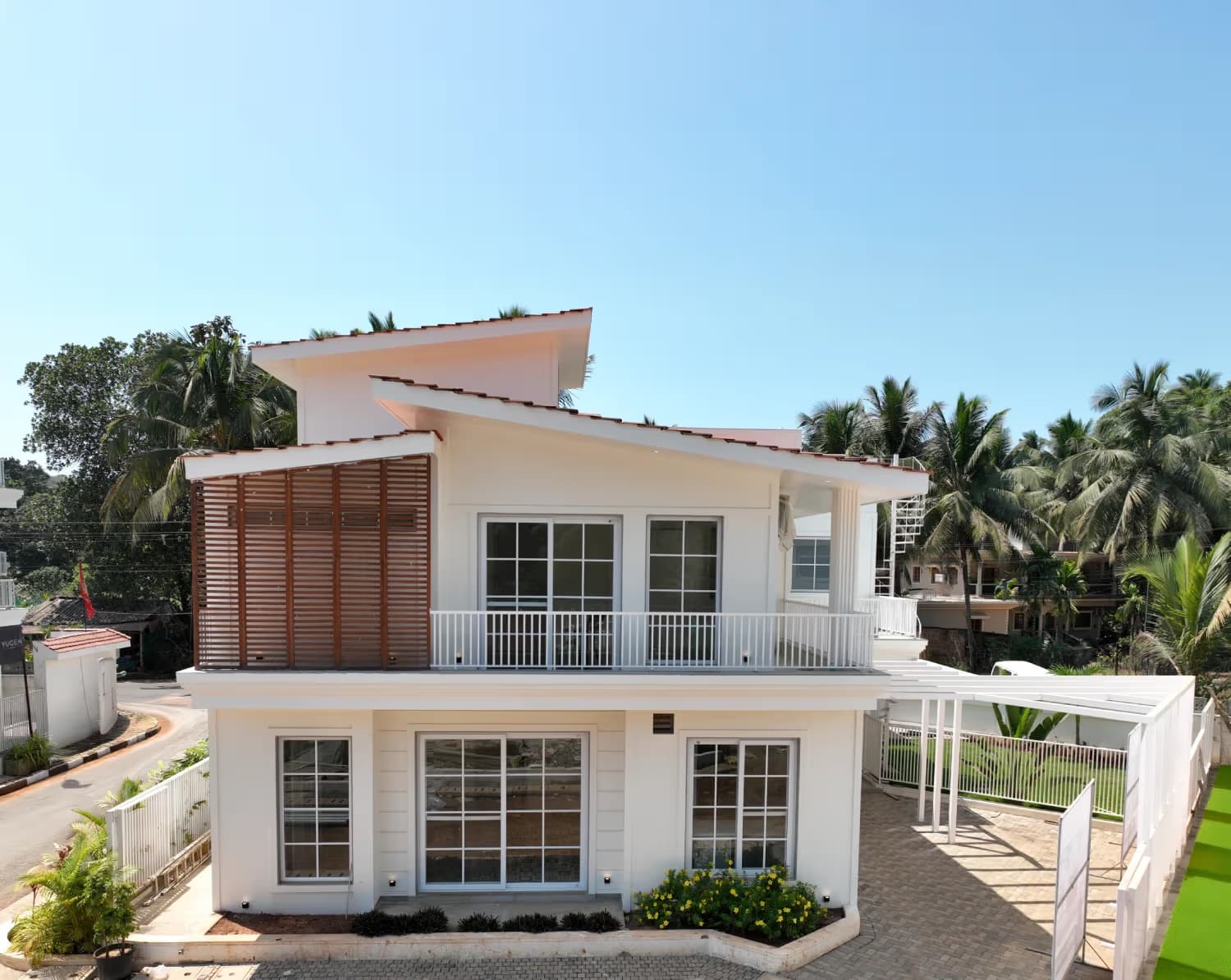 LA Mandre by Yugen Infra
